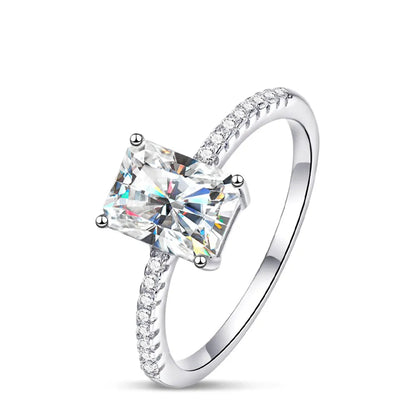 18K WHITE GOLD PLATED VVS1 DIAMOND MOISSANITE - RADIANT GLOW RING