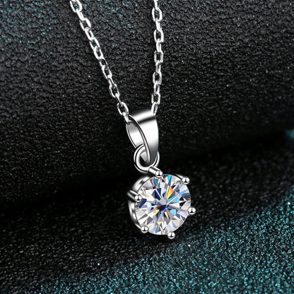 18K WHITE GOLD PLATED VVS1 DIAMOND - SOLITAIRE 1CT MOISSANITE NECKLACE