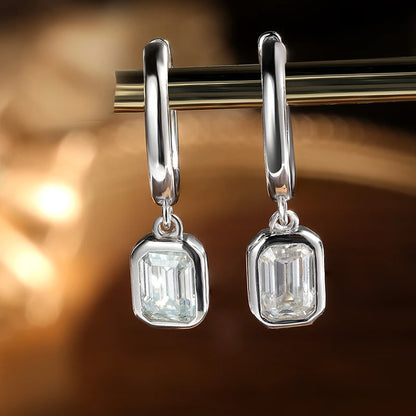 18K WHITE GOLD PLATED VVS1 DIAMOND MOISSANITE - CUBIC II EARRINGS