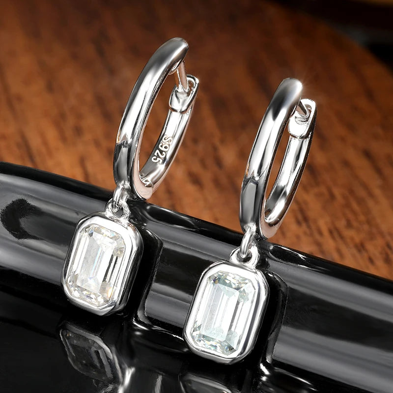 18K WHITE GOLD PLATED VVS1 DIAMOND MOISSANITE - CUBIC II EARRINGS