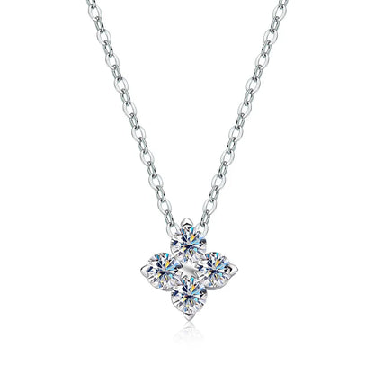 18K WHITE GOLD PLATED VVS1 DIAMOND MOISSANITE - HEART FLOWER NECKLACE