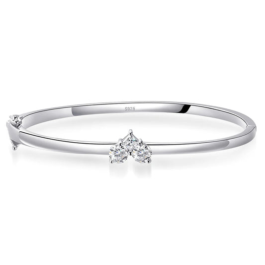 18K WHITE GOLD PLATED VVS1 MOISSANITE DIAMOND - NOBLE HEART BRACELET