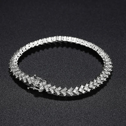 18K WHITE GOLD RIVIEIRA VVS1 DIAMOND MOISSANITE - STARDUST BRACELET