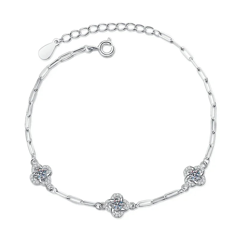 18K WHITE GOLD VVS1 DIAMOND MOISSANITE - TRIPLE FLOWERS BRACELET