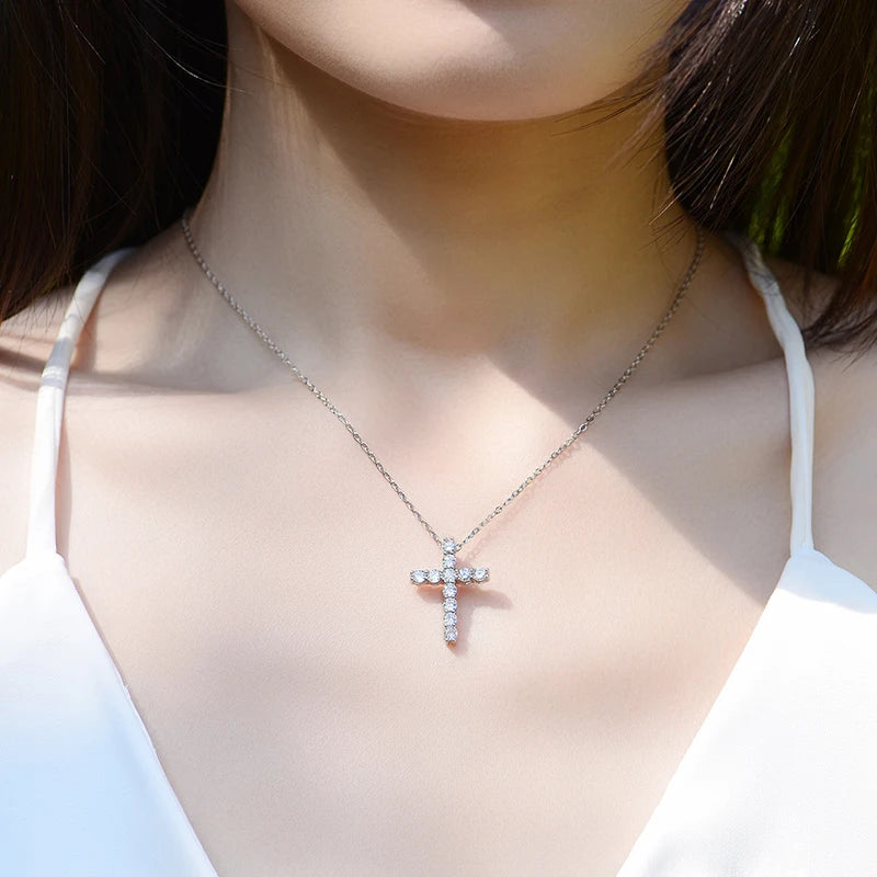 18K GOLD PLATED VVS1 DIAMOND MOISSANITE - CROSS NECKLACE