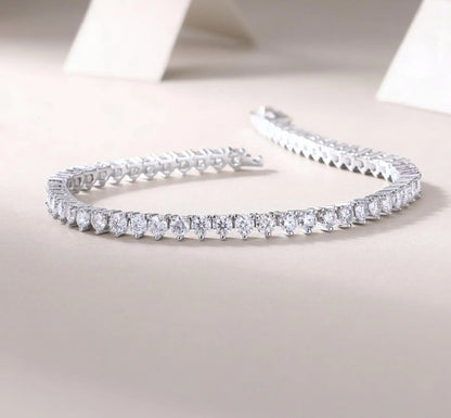 18K WHITE GOLD RIVIEIRA VVS1 DIAMOND MOISSANITE - DIAMOND GLOW BRACELET